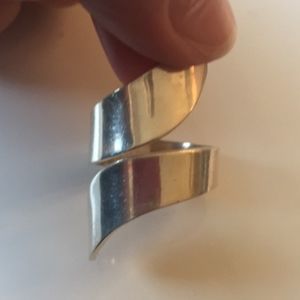 925 Sterling Silver Decorative ring size 8
